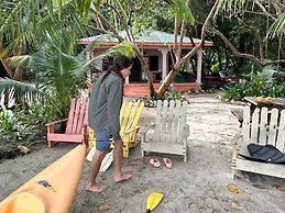 Finca Beachfront Tree house