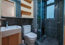 The Colony Luxe KLCC View Sky Pool