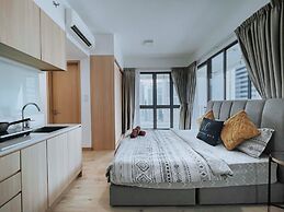 The Colony Luxe KLCC View Sky Pool