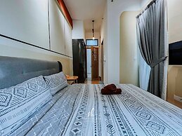 The Colony Luxe KLCC View Sky Pool