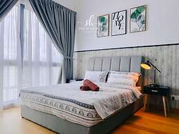 The Colony Luxe KLCC View Sky Pool