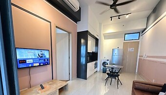 The Colony Luxe KLCC View Sky Pool