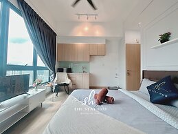 The Colony Luxe KLCC View Sky Pool