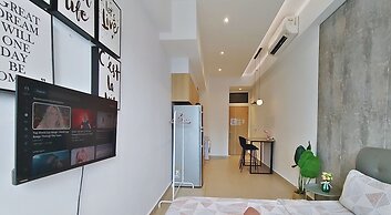 The Colony Luxe KLCC View Sky Pool