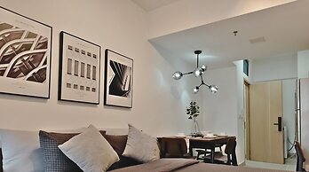 The Colony Luxe KLCC View Sky Pool