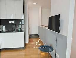 The Colony Luxe KLCC View Sky Pool