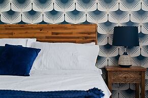 Hillside 3BR KingClose to DT Domain Q2