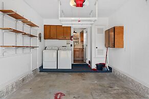 Hillside 3BR KingClose to DT Domain Q2