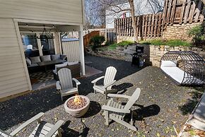 Hillside 3BR KingClose to DT Domain Q2