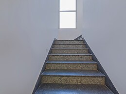 Sky Blu Hotel and Rooftop Restaurant