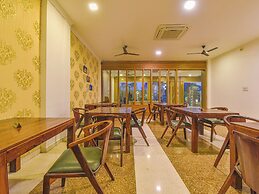 Sky Blu Hotel and Rooftop Restaurant