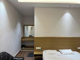 Hotel Clay Inn
