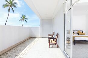 Palazzo Beach Hikkaduwa