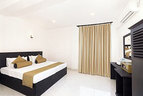 Palazzo Beach Hikkaduwa