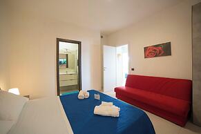 Quadri Pino Near The Sea 6