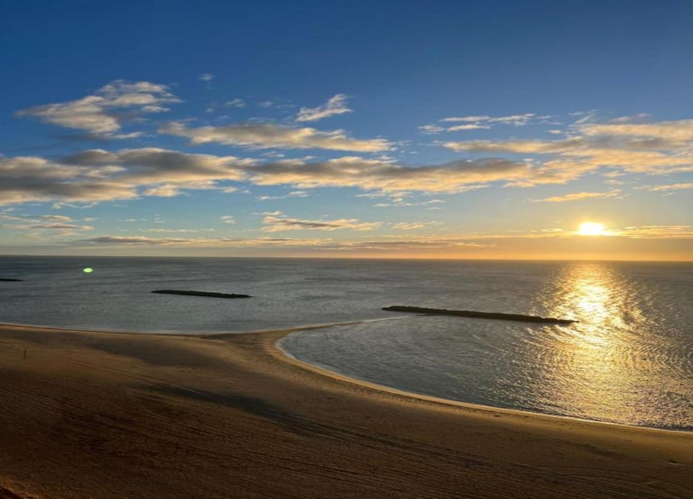 Stylish Stay by Serignan Sea