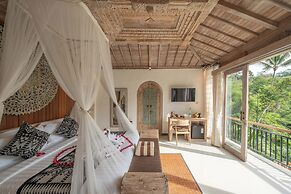 Legong Sebatu Villa