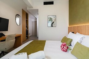 LIMNI Boutique Experience Hotel