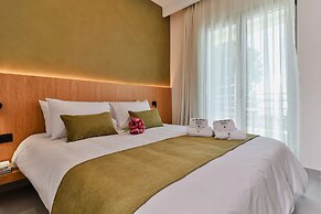LIMNI Boutique Experience Hotel