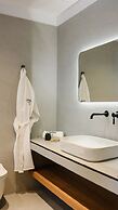 LIMNI Boutique Experience Hotel
