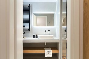 LIMNI Boutique Experience Hotel