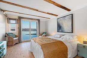 Sveggvika Guesthouse