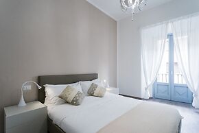 Garibaldi 24 Apartments by Rent all Como