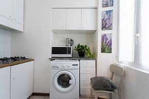 Garibaldi 24 Apartments by Rent all Como