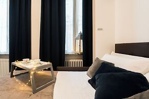 Garibaldi 24 Apartments by Rent all Como