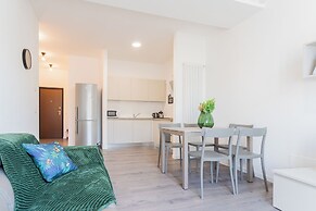 Garibaldi 24 Apartments by Rent all Como