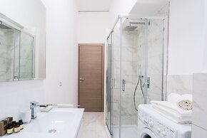 Garibaldi 24 Apartments by Rent all Como