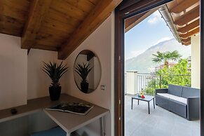 Dream Lake Apartments by Rent all Como