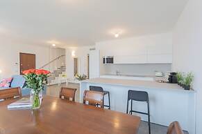 Dream Lake Apartments by Rent all Como