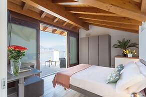 Dream Lake Apartments by Rent all Como