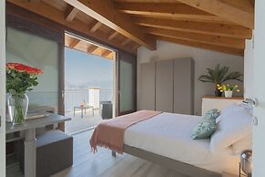 Dream Lake Apartments by Rent all Como