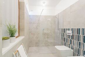 Dream Lake Apartments by Rent all Como