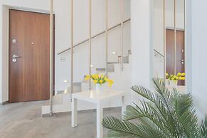 Dream Lake Apartments by Rent all Como