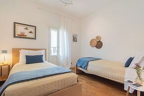 Linda Apartments by Rent all Como