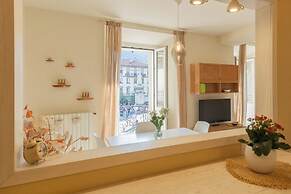 Linda Apartments by Rent all Como