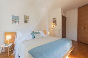 Linda Apartments by Rent all Como