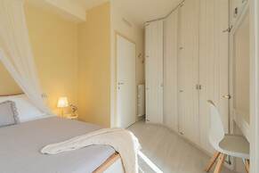 Linda Apartments by Rent all Como