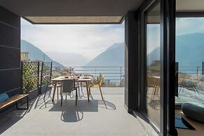 Residenza Maxim With Pool by Rent all Como