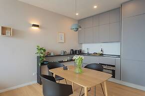 Residenza Maxim With Pool by Rent all Como