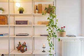 Vico Garden-203 by Rent all Como