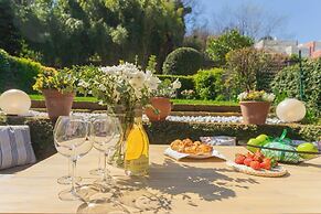 Vico Garden-203 by Rent all Como