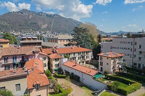 Vico Garden-203 by Rent all Como