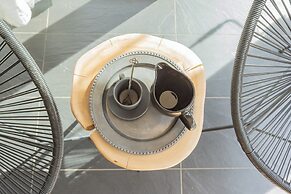 Vico Garden-203 by Rent all Como