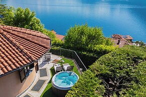 Villa Castello by Rent all Como