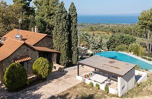 Constantin Villa By Halkidiki Villas