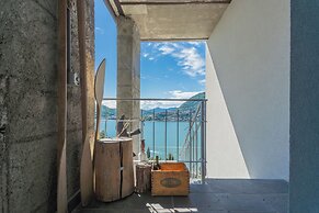 Casa Corbu by Rent all Como